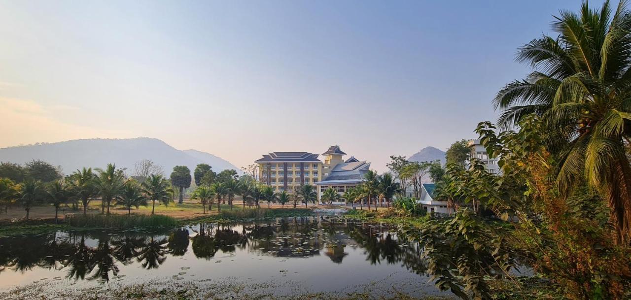 Phu Pha Phung Resort Suan Phueng Zewnętrze zdjęcie