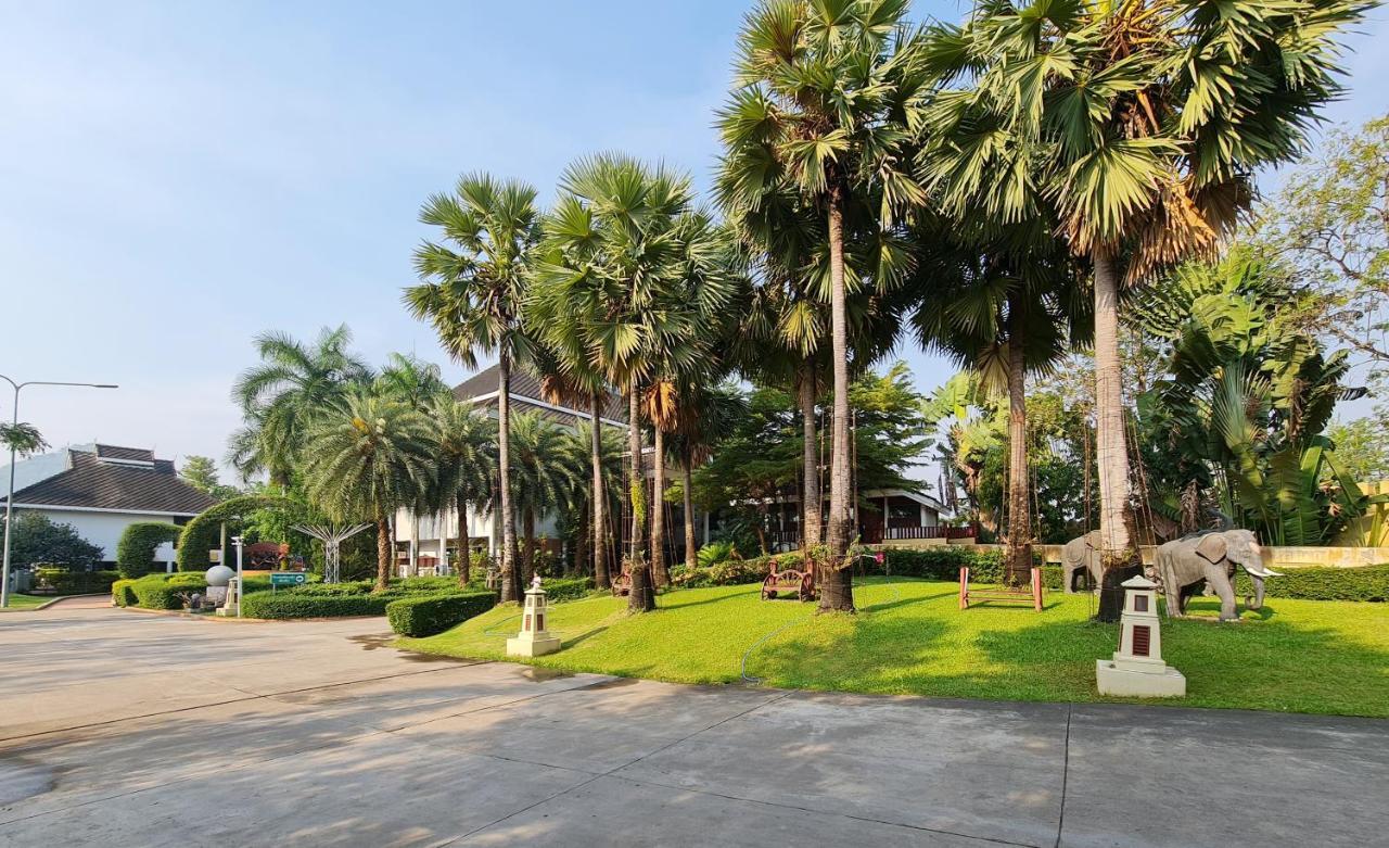 Phu Pha Phung Resort Suan Phueng Zewnętrze zdjęcie